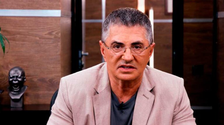 “Для многих эта весна станет последней в жизни” Мясников предупредил людей с грибком ногтей о смертельной опасности